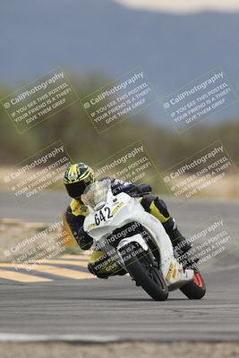 media/Sep-21-2025-Race Pace (Sun) [[98bf33ef95]]/Verified/7-Turn 7 (1120am)/